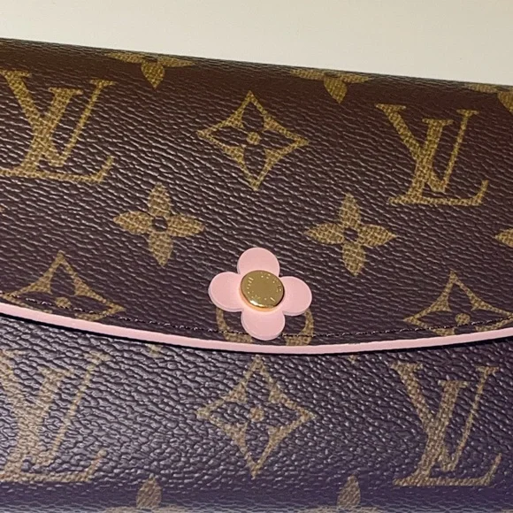 Louis Vuitton Monogram Emilie Flower Wallet - Picture 9 of 15